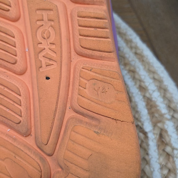 Hoka One Ora Recovery Slide, Size 4Y/ Womans 7 - Picture 8 of 8